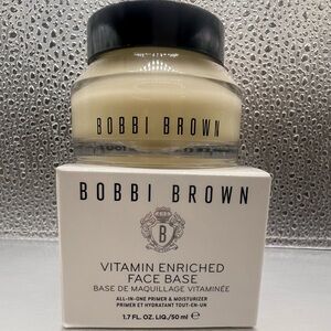 Bobbie Brown Vitamin Enriched Face Base